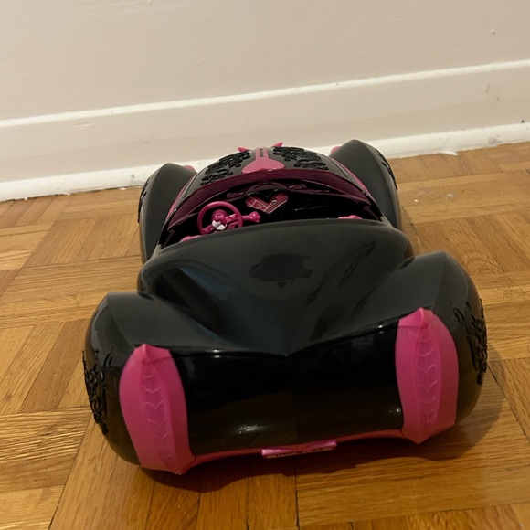 Monster High Sweet 1600 Draculaura’s Roadster (G1) - Picture 3 of 6
